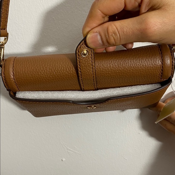 Michael Kors Tan Leather Crossbody Bag - Picture 11 of 12